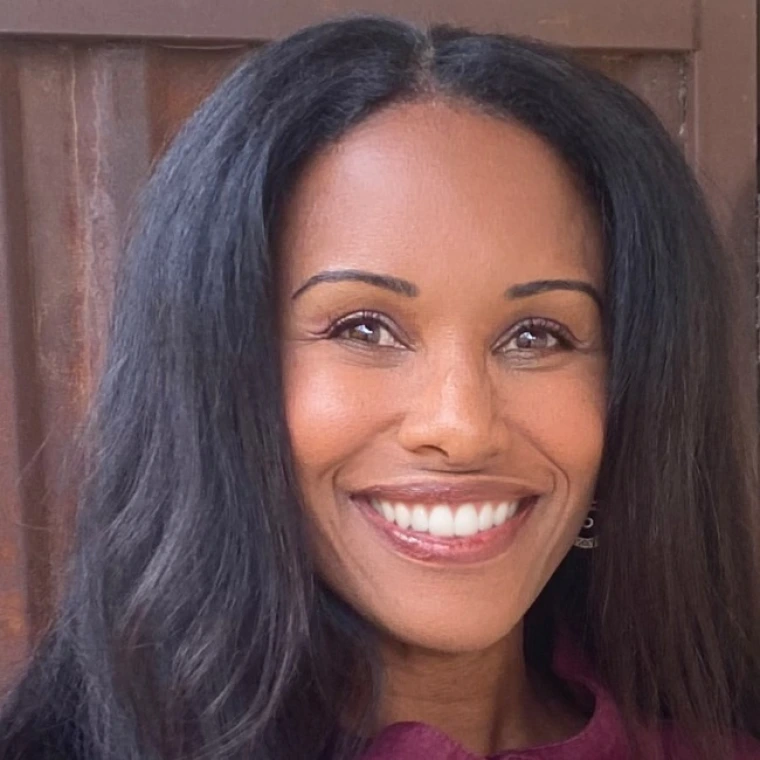 Desiree Cueto Headshot