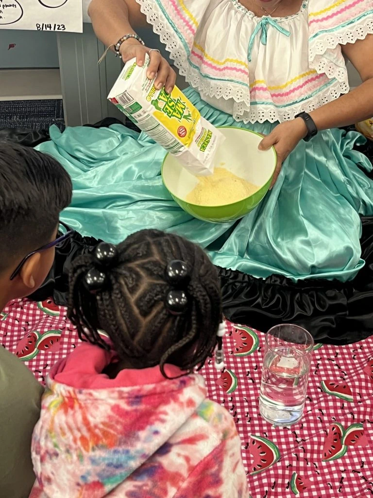 Making Guatemalan Tortillas with Señora Herron