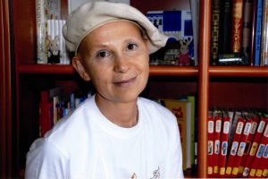 Photo of Marie-Aude Murail in beret.